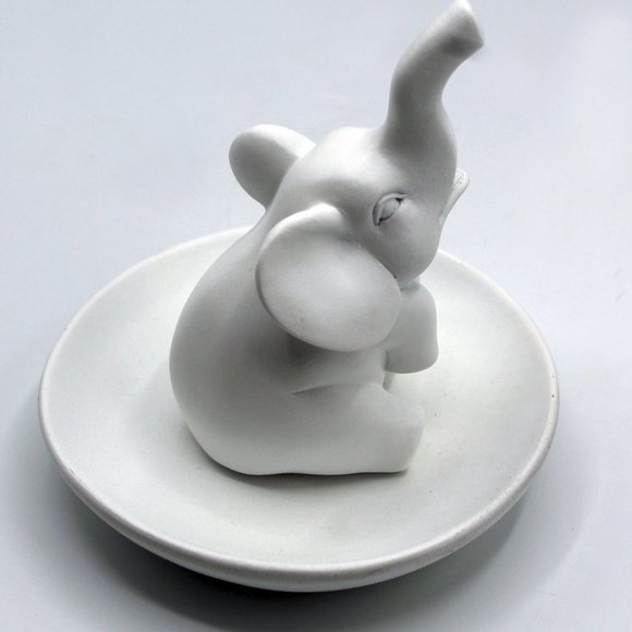 Elephant Wedding Ring Holder Tray Decorative Jewelry Holder, Trinket Tray/Dish - Picture 5 of 10